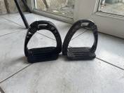 Étrier Acavallo taille junior 