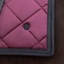 Tapis de selle Zahra Bordeaux - QHP - Effet satiné, motifs élégants