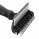 Brosse et peigne à mue 2-en-1 - Hippo-Tonic