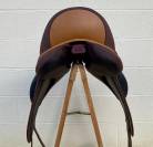 Selle de dressage 17.5 Devoucoux