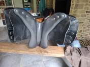 Selle Eric Mondange cuir noir T 17,5