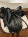 Vends selle de dressage
