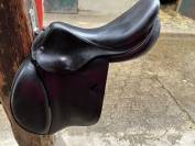 Selle childeric noire 17’