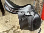 Selle childeric noire 17’