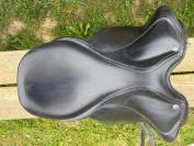 Selle de dressage Childéric - modèle DSC 17,5