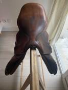 Selle d’obstacle Antarès Altaïr 17,5 pouces