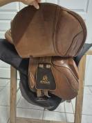 Sella da salto ostacoli  Mixte 17" - 2019