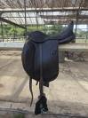 Selle dressage Ikonic hybride ligth 18'