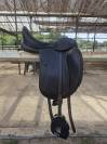 Selle dressage Ikonic hybride ligth 18'