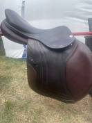 Selle cwd taille 17 