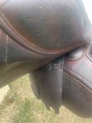 Selle cwd taille 17 