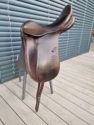 Selle de dressage Stubben biomex 17.5