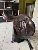 Selle d equitation  time rider mono quartier   Taille 18p