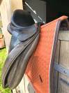 Selle ikonic dressage 16.5 pouces