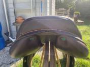 Sella da salto ostacoli Equipe  17" - 2023