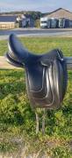 Selle de dressage Devoucoux modèle MAKILA HARMONIE S