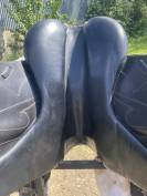 Selle de dressage Devoucoux 