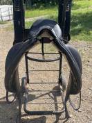 Selle de dressage Devoucoux 