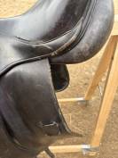 Selle de dressage Forestier Carlos Pinto 16,5" cuir noi