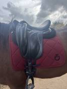 Selle dressage 17,5’’ Devoucoux Makila Lab
