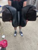 selle de dressage Devoucoux 