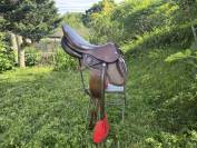 Selle Childeric sans quartier 18" EXCELLENT ETAT