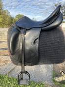 Selle de dressage prestige italy 17”