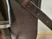 Selle mixte Stübben Aramis – 18 pouces – Excellent état