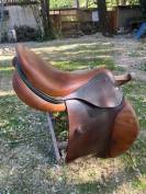 Selle Devoucoux &eacute;quip&eacute;e