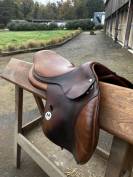 Selle Meyer 2011 taille 16,5