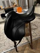 Selle de dressage JUMPIN ONE