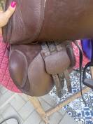 Selle Bates 17’ - Quasiment neuve 