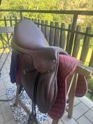 Selle Bates 17’ - Quasiment neuve 