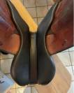 Selle forestier monoquartier brune foncée 17"
