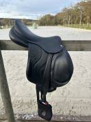 Sella da salto ostacoli Devoucoux  17.5" - 2020