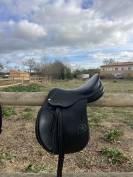 Selle &laquo;&nbsp;Lyon&nbsp;&raquo; Privil&egrave;ge &Eacute;quitation 