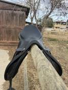 Selle &laquo;&nbsp;Lyon&nbsp;&raquo; Privil&egrave;ge &Eacute;quitation 