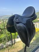 Sella da dressage Ikonic  17.5" - 2024