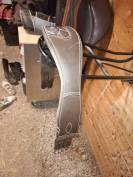 Selle &eacute;quip&eacute;e 