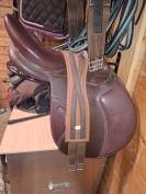 Selle &eacute;quip&eacute;e 