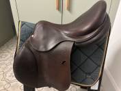 Sella da salto ostacoli Antar&egrave;s  17.5" - 2015