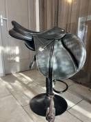 Selle d&rsquo;obstacle bates 17,5  cuir noir 