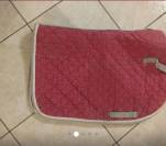 Tapis de selle rouge taille cheval