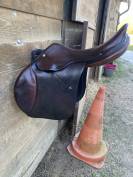 Selle obstacle Herm&egrave;s 17,5