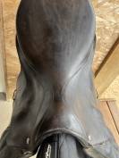 Selle mixte de 17 pouces