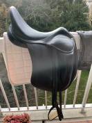 Selle de dressage Childeric eqquipee