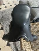 Selle dressage County 17
