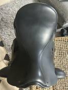Selle dressage County 17
