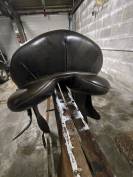 Selle de dressage Eric Thomas 