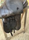 Selle de dressage brune 